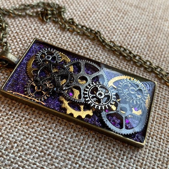 Steampunk layered Gears Necklace New Purple Handmade - Picture 3 of 9